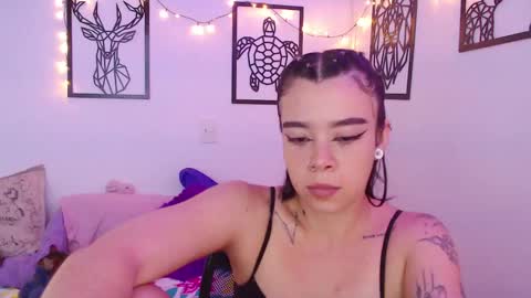 Snapshot of _marcela_wi chatting on 5, 2, 2025 Marce  online show from 5, 2, 2025