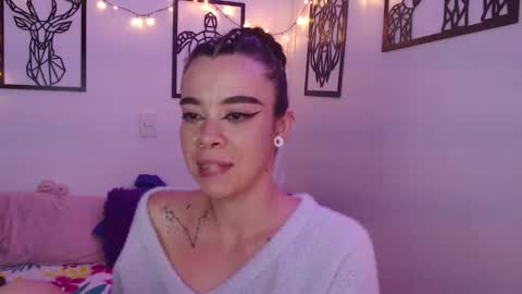 Snapshot of _marcela_wi chatting on 8, 2, 2025 Marce  online show from 8, 2, 2025