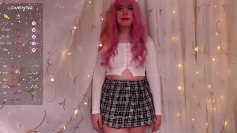 Snapshot of _marcelline_ chatting on 3, 1, 2025 Kira online show from 3, 1, 2025