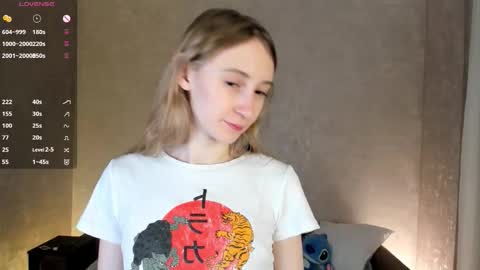  Gwen  online show from 12, 10, 2025