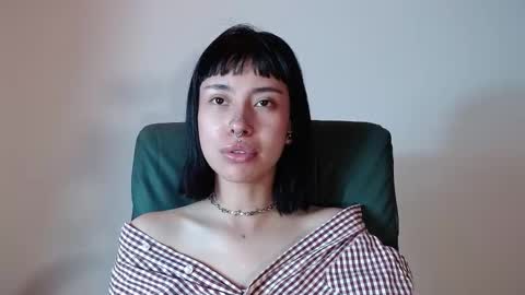 Mavis  online show from 10, 10, 2025