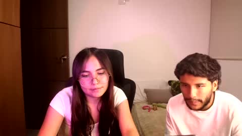 max and abby online show from 16, 7, 2026