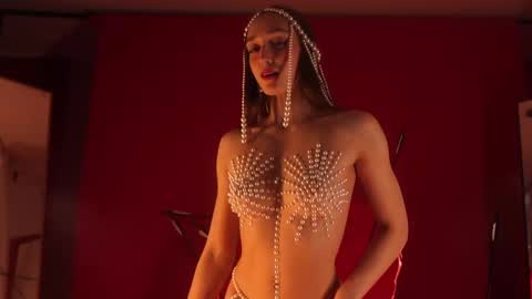 Snapshot of _meganmeow_ chatting on 16, 2, 2025 Saturday - start 2030-2130 GMT online show from 16, 2, 2025
