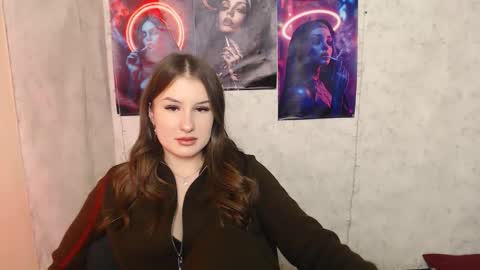 Snapshot of _miaangel_ chatting on 4, 11, 2025 Mia online show from 4, 11, 2025