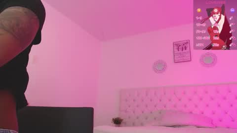 Paula online show from 9, 10, 2025