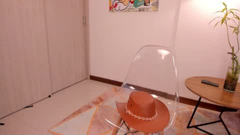 kimberley cruz online show from 27, 2, 2025