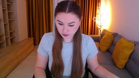 Snapshot of _miss_mia chatting on 12, 4, 2026 Mia online show from 12, 4, 2026