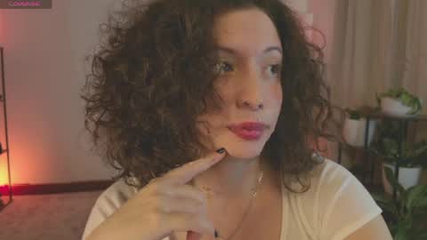 Mara Independent model online show from 8, 4, 2026