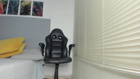 _molly_rosse_ online show from 3, 2, 2026