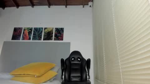 _molly_rosse_ online show from 18, 2, 2026