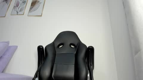 _molly_rosse_ online show from 4, 6, 2026