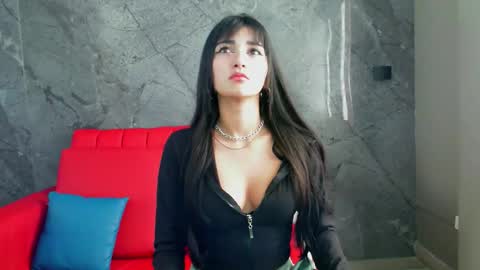 Monserrate online show from 10, 11, 2025