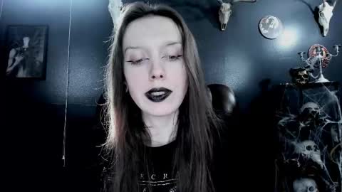 Snapshot of _naamah chatting on 8, 9, 2025 _naamah online show from 8, 9, 2025