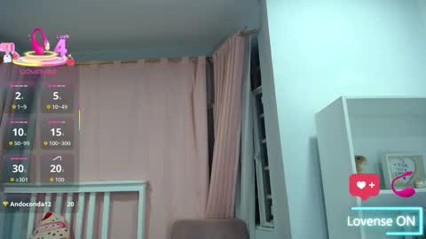 nahomi  online show from 28, 11, 2025