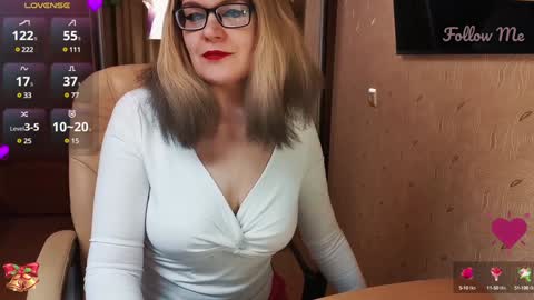 Snapshot of _natali_ chatting on 7, 12, 2024 MagicWoman online show from 7, 12, 2024