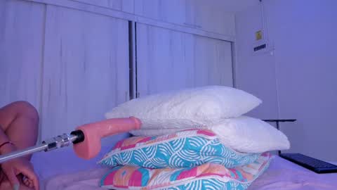 Snapshot of _natasha18_ chatting on 20, 1, 2025 Natasha online show from 20, 1, 2025