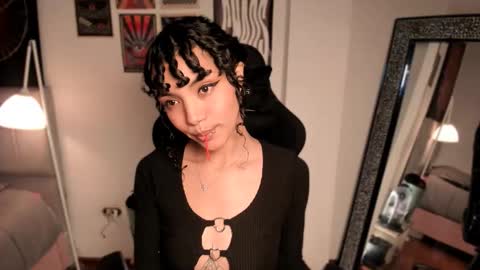 Nati - Independ model online show from 7, 11, 2025