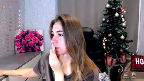 Snapshot of _naughty_megan_ chatting on 30, 12, 2024 Megan online show from 30, 12, 2024