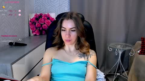 Snapshot of _naughty_megan_ chatting on 5, 2, 2025 Megan online show from 5, 2, 2025