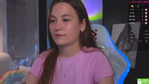 Snapshot of _nemalkovamia chatting on 27, 6, 2026 Mia with a big heart online show from 27, 6, 2026