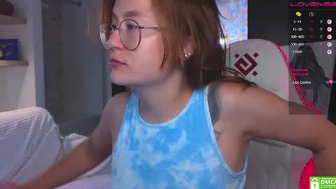 Snapshot of _nemalkovamia chatting on 29, 7, 2026 Mia with a big heart online show from 29, 7, 2026
