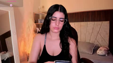 Niah  You can call me Ni or cutie haha online show from 11, 9, 2025