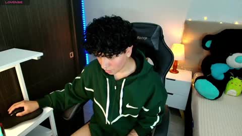 Snapshot of _nickconnor1 chatting on 3, 12, 2024 Nicolas online show from 3, 12, 2024