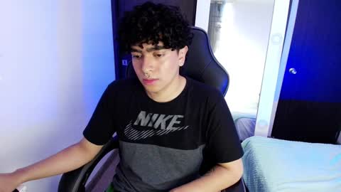 Snapshot of _nickconnor1 chatting on 23, 2, 2025 Nicolas online show from 23, 2, 2025