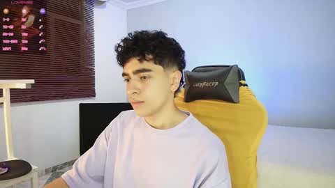 Snapshot of _nickconnor1 chatting on 4, 10, 2025 Nicolas online show from 4, 10, 2025