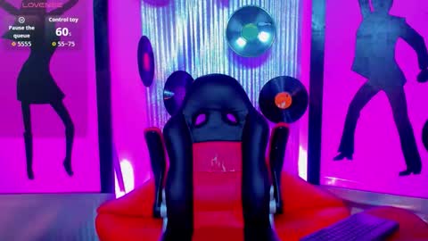 Nicky  Please help me with your thumbs up its importan online show from 25, 2, 2026