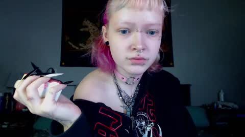 Nicole online show from 6, 1, 2026