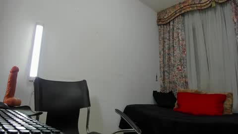 Niki online show from 6, 2, 2025