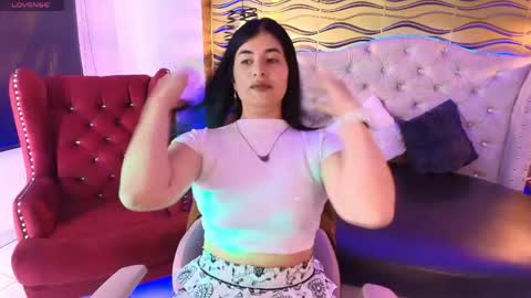Snapshot of _ninaharpper chatting on 6, 6, 2026 Nina Harpper online show from 6, 6, 2026