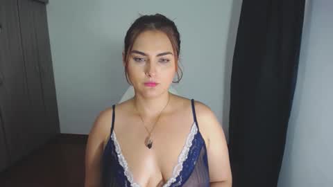 Snapshot of _ninahot chatting on 28, 1, 2025 Nina online show from 28, 1, 2025