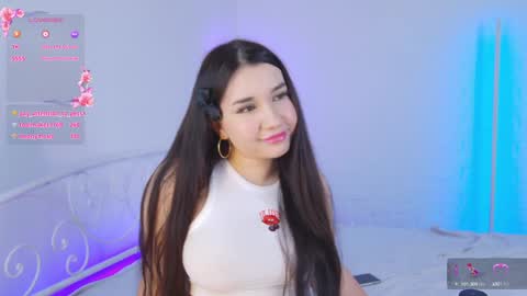 Snapshot of _noell_ chatting on 7, 12, 2024 Vivian online show from 7, 12, 2024