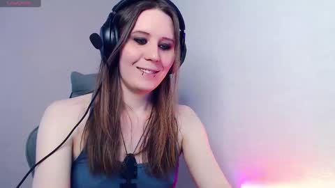 Tracy online show from 12, 2, 2025