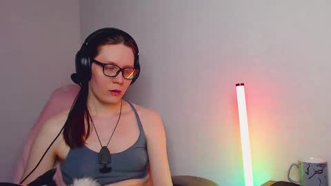 Tracy online show from 25, 2, 2025