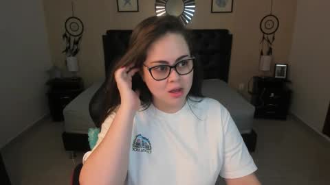 Olivia jones online show from 18, 2, 2026