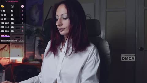 Snapshot of _owner_ chatting on 12, 1, 2025 The Supreme Goddess Rose online show from 12, 1, 2025