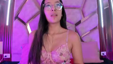 Pau online show from 22, 6, 2026