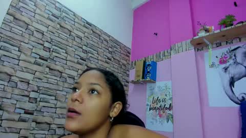 _paulett online show from 9, 12, 2024