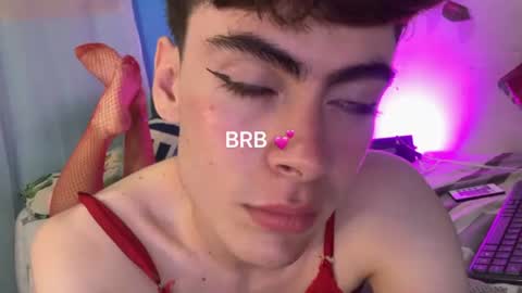 Snapshot of _peachyboy chatting on 18, 7, 2026 esteban online show from 18, 7, 2026