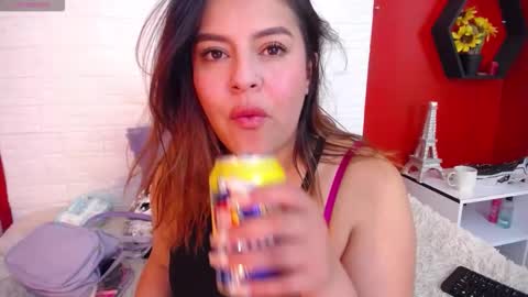 Laura online show from 29, 10, 2025