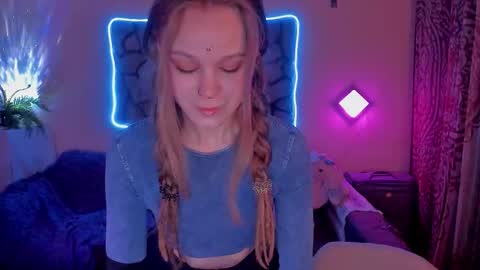 Snapshot of _pornunicorn chatting on 16, 11, 2025 pornUnicorn online show from 16, 11, 2025