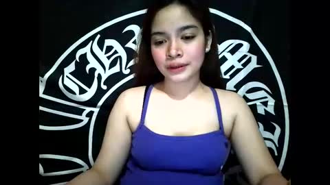 Snapshot of _preciousmoira chatting on 16, 4, 2026 _preciousmoira online show from 16, 4, 2026