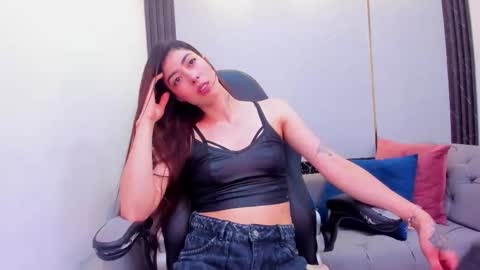 Snapshot of _rebeca_smith_ chatting on 12, 9, 2025 Rebeca online show from 12, 9, 2025