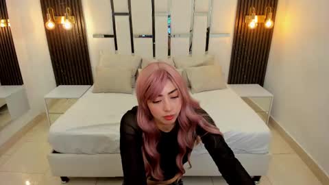 Snapshot of _rebeca_smith_ chatting on 19, 9, 2025 Rebeca online show from 19, 9, 2025
