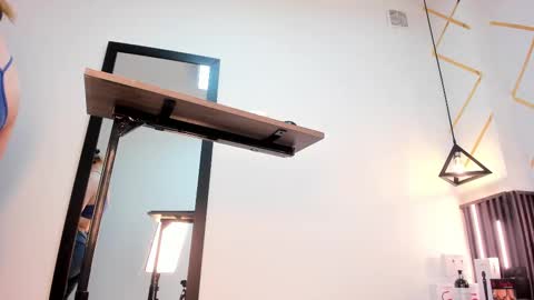 rebecca online show from 15, 9, 2025