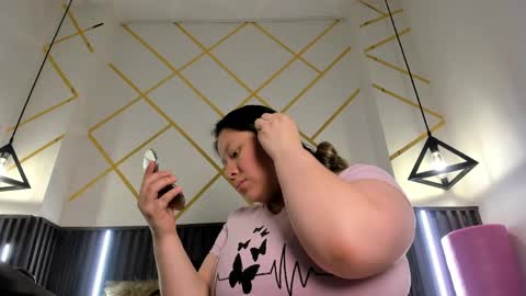 rebecca online show from 30, 3, 2026