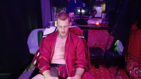 Snapshot of _redxxx chatting on 22, 2, 2025 REDxxx online show from 22, 2, 2025